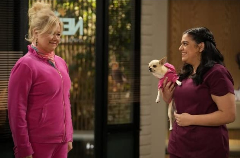 First Look: Caroline Rhea Guest Stars On ‘Lopez vs Lopez’ [Exclusive Clip]